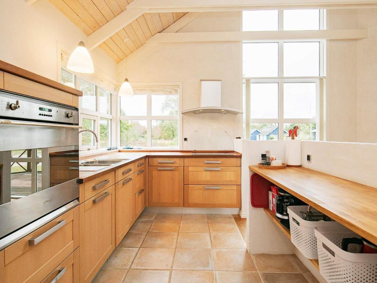 6 Person Holiday Home In 프레데릭스하운 외부 사진