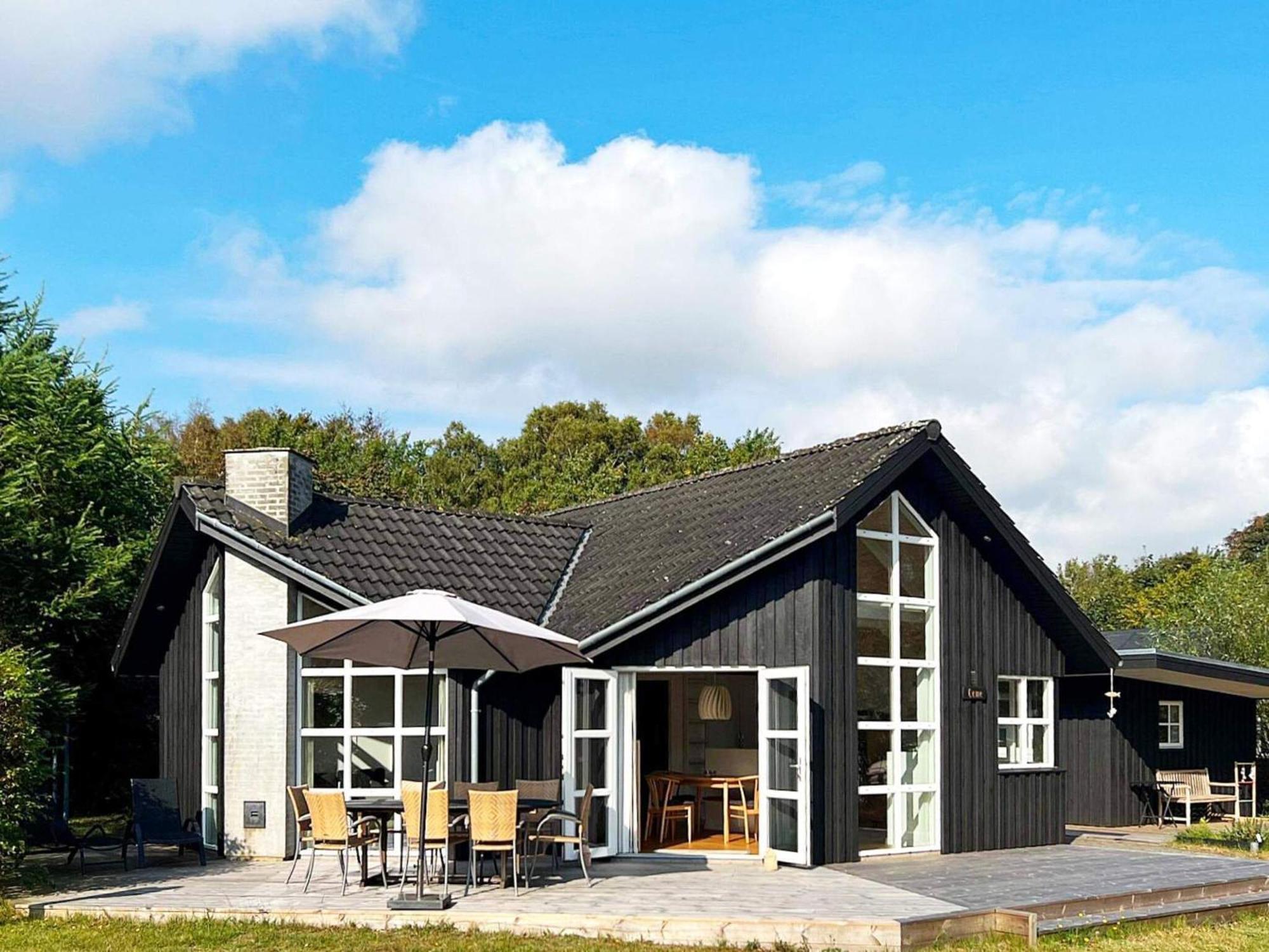 6 Person Holiday Home In 프레데릭스하운 외부 사진